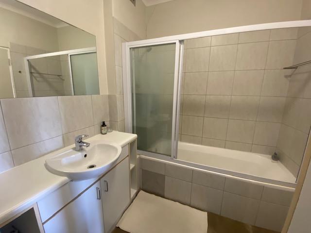 1 Bedroom Property for Sale in Gardens Western Cape
